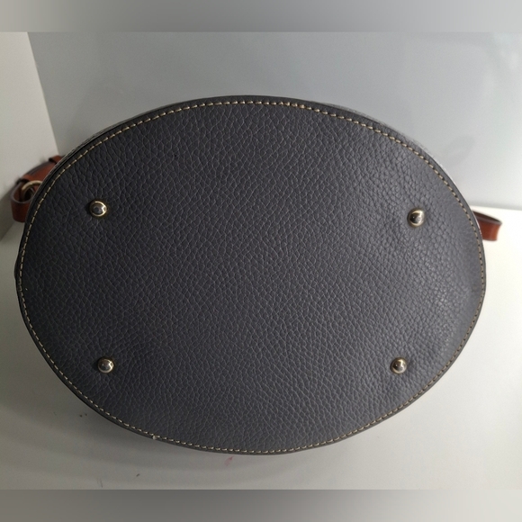 Dooney & Bourke Pebble Grain Leather Thea Hobo Bag Great Condition - Picture 6 of 8